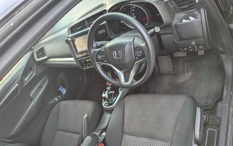 Honda Fit III, 2019 год, 1 400 000 рублей, 13 фотография