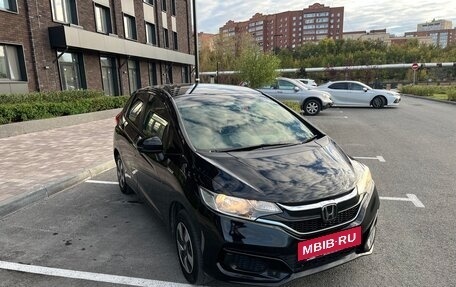 Honda Fit III, 2019 год, 1 400 000 рублей, 11 фотография