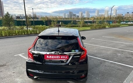 Honda Fit III, 2019 год, 1 400 000 рублей, 10 фотография