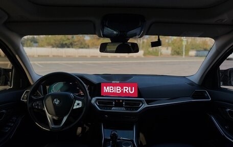 BMW 3 серия, 2021 год, 3 700 000 рублей, 40 фотография