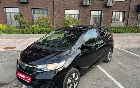 Honda Fit III, 2019 год, 1 400 000 рублей, 8 фотография