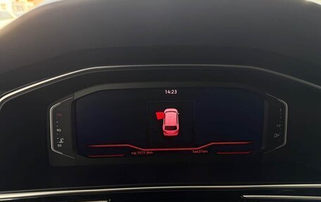 Volkswagen Tiguan II, 2023 год, 3 000 000 рублей, 11 фотография