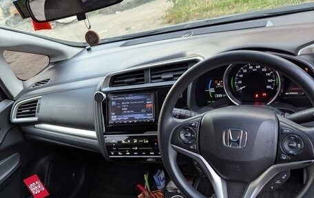 Honda Fit III, 2019 год, 1 400 000 рублей, 17 фотография