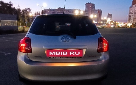Toyota Auris II, 2008 год, 650 000 рублей, 4 фотография