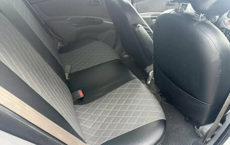 KIA Rio II, 2011 год, 526 000 рублей, 17 фотография