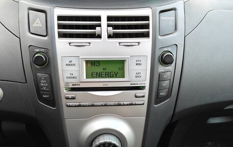Toyota Yaris III рестайлинг, 2007 год, 400 000 рублей, 11 фотография