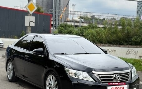 Toyota Camry, 2012 год, 2 200 000 рублей, 10 фотография