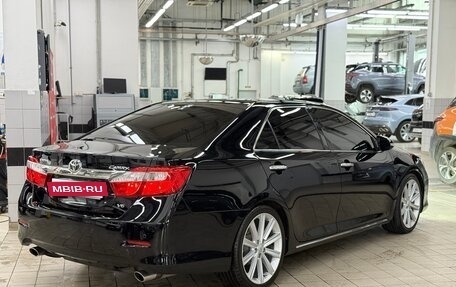 Toyota Camry, 2012 год, 2 200 000 рублей, 14 фотография