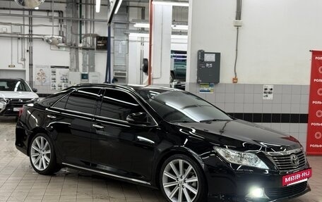 Toyota Camry, 2012 год, 2 200 000 рублей, 16 фотография