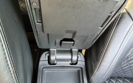 Subaru Forester, 2016 год, 1 450 000 рублей, 14 фотография