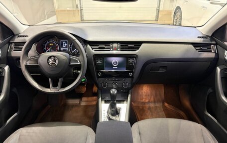 Skoda Octavia, 2019 год, 1 849 000 рублей, 12 фотография