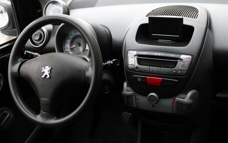 Peugeot 107 I рестайлинг, 2007 год, 309 000 рублей, 10 фотография