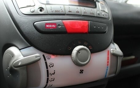 Peugeot 107 I рестайлинг, 2007 год, 309 000 рублей, 9 фотография