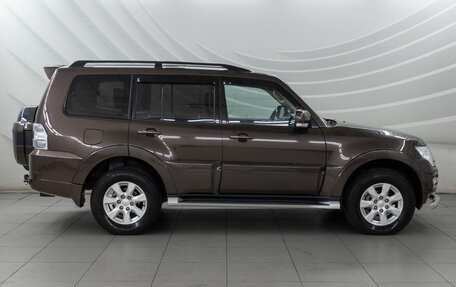 Mitsubishi Pajero IV, 2018 год, 3 758 000 рублей, 8 фотография