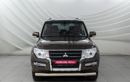 Mitsubishi Pajero IV, 2018 год, 3 758 000 рублей, 2 фотография
