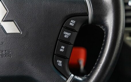 Mitsubishi Pajero IV, 2018 год, 3 758 000 рублей, 19 фотография