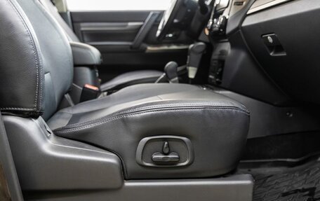 Mitsubishi Pajero IV, 2018 год, 3 758 000 рублей, 35 фотография