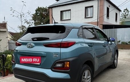 Hyundai Kona I, 2018 год, 1 700 000 рублей, 6 фотография