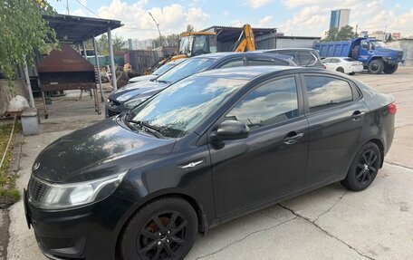 KIA Rio III рестайлинг, 2014 год, 700 000 рублей, 2 фотография