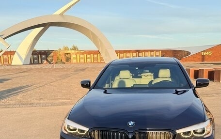 BMW 5 серия, 2018 год, 2 400 000 рублей, 12 фотография