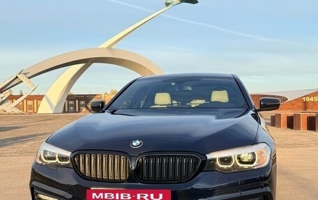BMW 5 серия, 2018 год, 2 400 000 рублей, 13 фотография