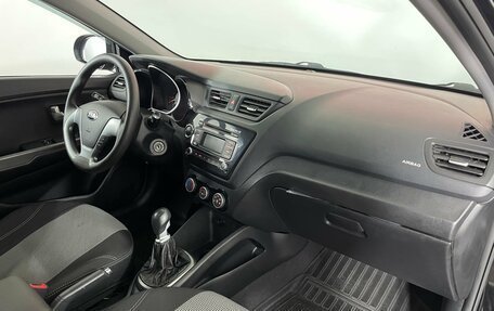 KIA Rio III рестайлинг, 2016 год, 868 000 рублей, 11 фотография