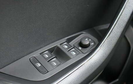 Skoda Karoq I, 2020 год, 2 500 000 рублей, 13 фотография