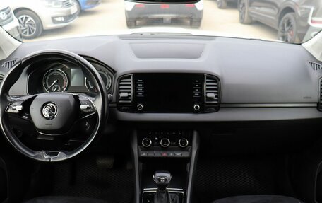 Skoda Karoq I, 2020 год, 2 500 000 рублей, 18 фотография