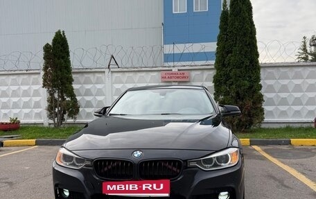 BMW 3 серия, 2012 год, 1 550 000 рублей, 3 фотография