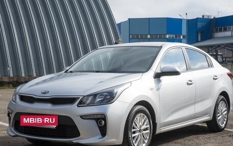 KIA Rio IV, 2020 год, 1 750 000 рублей, 2 фотография