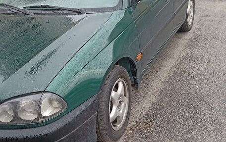 Toyota Avensis III рестайлинг, 1998 год, 350 000 рублей, 5 фотография