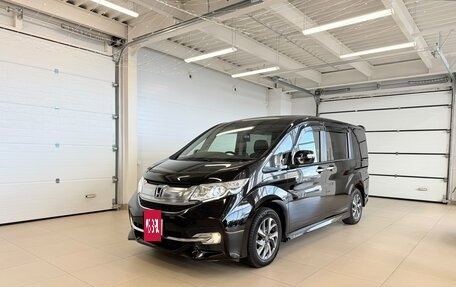 Honda Stepwgn IV, 2016 год, 1 749 000 рублей, 2 фотография