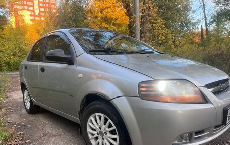 Chevrolet Aveo III, 2005 год, 2 фотография