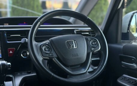 Honda Stepwgn IV, 2020 год, 2 400 000 рублей, 12 фотография