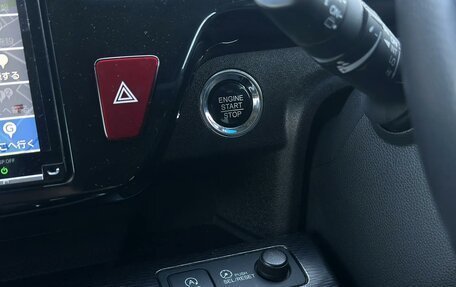 Honda Stepwgn IV, 2020 год, 2 400 000 рублей, 17 фотография