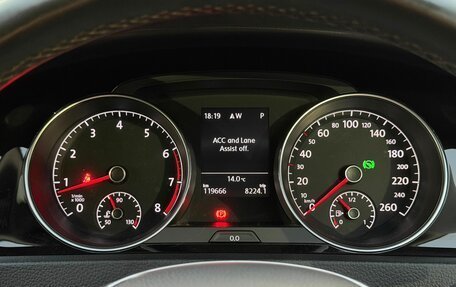 Volkswagen Golf VII, 2014 год, 1 489 000 рублей, 26 фотография
