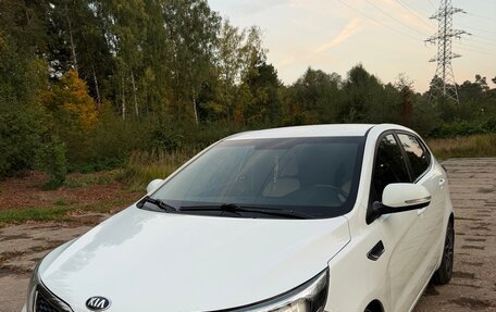 KIA Rio III рестайлинг, 2016 год, 1 100 000 рублей, 7 фотография