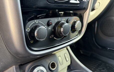 Renault Duster I рестайлинг, 2012 год, 770 000 рублей, 9 фотография