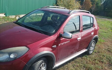 Renault Sandero I, 2012 год, 650 000 рублей, 2 фотография