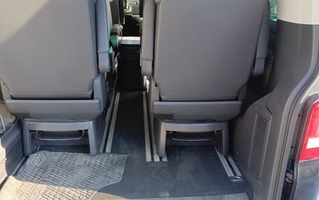Volkswagen Multivan T5, 2011 год, 2 480 000 рублей, 15 фотография