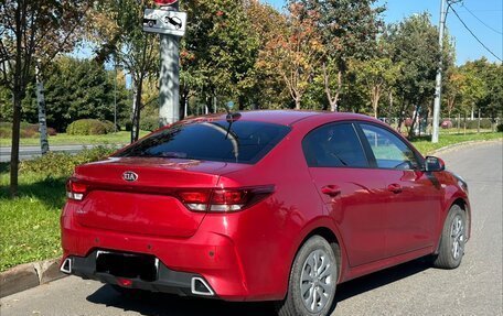 KIA Rio IV, 2021 год, 1 750 000 рублей, 3 фотография