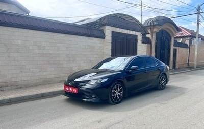 Toyota Camry, 2018 год, 2 400 000 рублей, 1 фотография