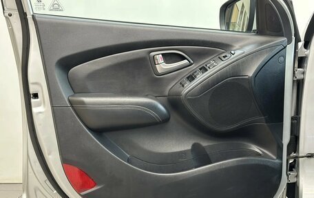 Hyundai ix35 I рестайлинг, 2012 год, 1 290 000 рублей, 22 фотография