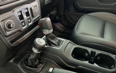 Jeep Wrangler, 2021 год, 4 300 000 рублей, 15 фотография