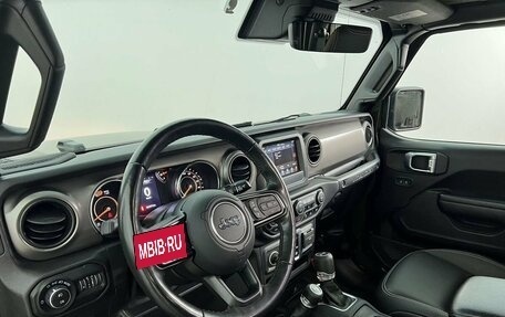 Jeep Wrangler, 2021 год, 4 300 000 рублей, 9 фотография