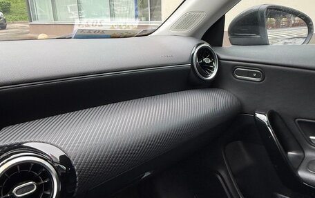 Mercedes-Benz CLA, 2019 год, 2 700 000 рублей, 19 фотография