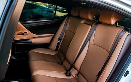 Lexus ES VII, 2021 год, 3 450 000 рублей, 16 фотография