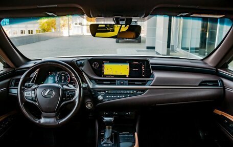 Lexus ES VII, 2021 год, 3 450 000 рублей, 22 фотография