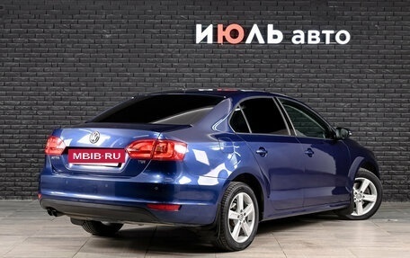 Volkswagen Jetta VI, 2014 год, 1 000 000 рублей, 4 фотография