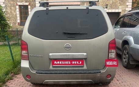 Nissan Pathfinder, 2010 год, 1 800 000 рублей, 2 фотография